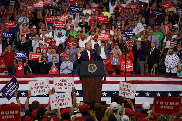 特朗普200億數(shù)據(jù)中心投資計(jì)劃